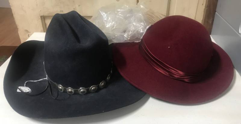 lot 5824 image: Lot of 2 Fashionable Hats - Roper - Doeskin Felt 100 Percent Wool by Sylvia  & Neat Vintage Material Floral Tiara