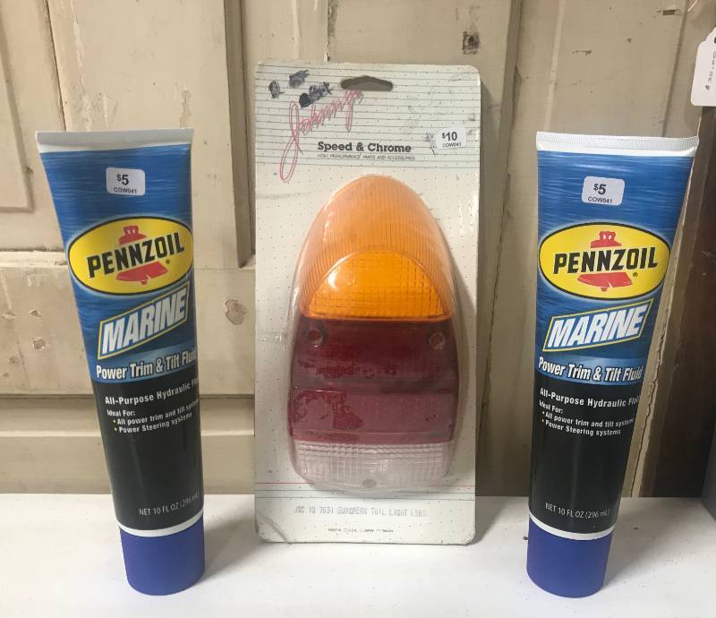 lot 5852 image: VW Volkswagen Tail Lens - NEW - 2 New Tubes of Pennzoil Marine Power Trim & Tilt Fluid