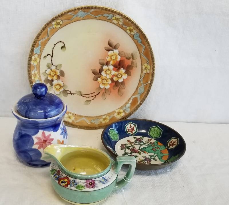 lot 5510 image: Lot of Vintage Plate, Lidded Jar and more - Gold Castle, Nippon - WOW See pics