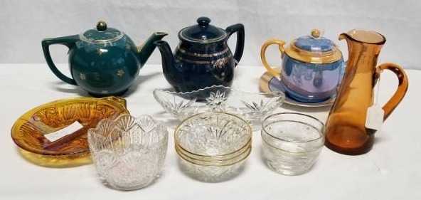 lot 5522 image: Neat Lot of Glassware - Some pretty items here