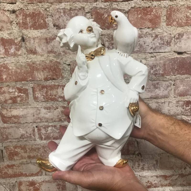 lot 5800 image: Vintage Porcelain Clown - Very Cute and Highly Collectible  - White with Gold Accents