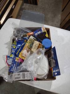 lot 807 image: Mixed Lot of Hardware and Felt Pads