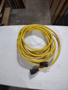 lot 818 image: Heavy Duty Yellow Extension Cord