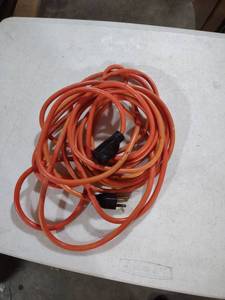 lot 819 image: Heavy Duty Orange Extension Cord