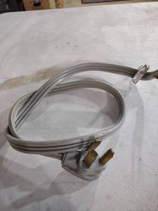 lot 849 image: 1960s Dual Lead Battery Cable