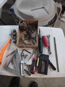 lot 900 image: Mixed Hand Tool Lot with Drill Bits and Accessories