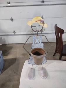 lot 903 image: Metal Garden Planter Figure with Yellow Hat