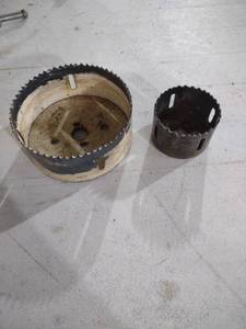 lot 916 image: Professional Hole Saw Set - Metal Cutting Tools