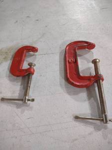 lot 921 image: Red Steel C-Clamps Set of 2