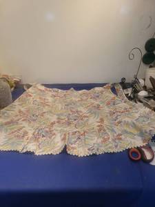 lot 4916 image: Italian Pastel Floral Print apron