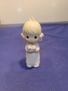 lot 4987 image: 1983 Precious Moments Bridesmaid Figurine