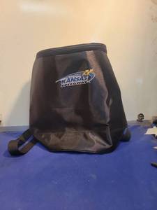 lot 5007 image: Kansas Speedway Insulated Cooler Bag