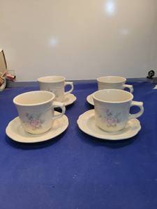 lot 5009 image: Pfaltzgraff Tea Rose Cup and Saucer Set