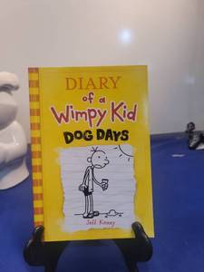 lot 5046 image: Diary of a Wimpy Kid Dog Days by Jeff Kinney