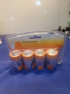 lot 5049 image: Up&Up D Size Alkaline Batteries - 8 Pack