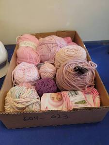lot 5103 image: Mixed Yarn Lot - Pink and Pastel Shades