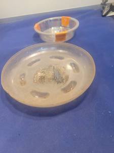 lot 5152 image: Clear Plastic Plant Saucers
