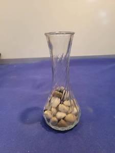 lot 5193 image: Twisted Glass Bud Vase with Decorative Stones