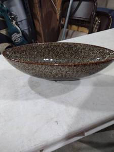 lot 5841 image: Brown Speckled Ceramic Bowl