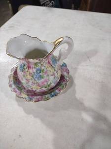 lot 5880 image: Royal Chintz Floral bowl and pitcher