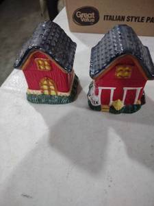 lot 5882 image: Red Ceramic Cottage Salt and Pepper Shakers