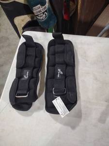 lot 5925 image: Adjustable AnkleLeg Weights - Pair