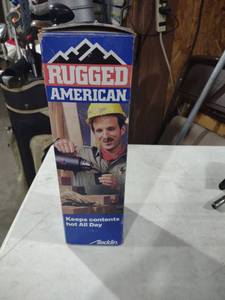 lot 5926 image: Aladdin Rugged American Thermos