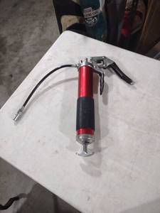 lot 5935 image: Professional Red Grease Gun