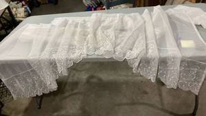 lot 6772 image: Two sets with valance 17 12 inch White curtains, 36 inches long on side