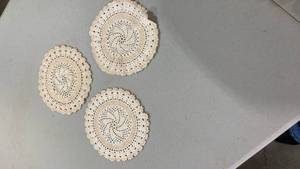 lot 6803 image: Hand Crocheted Cotton Lace Doilies Set