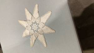lot 6809 image: Handmade Crochet Star Doily 9 inch