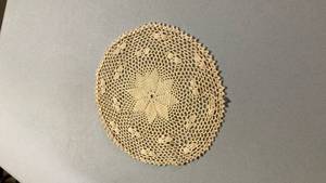 lot 6814 image: Handmade Cotton Lace Doily 9 12 inch