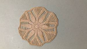 lot 6815 image: Handmade Cotton Lace Doily 9 inch