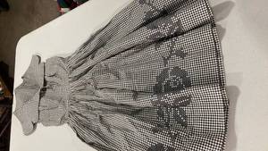lot 6828 image: Black and White Gingham Embroidered dress