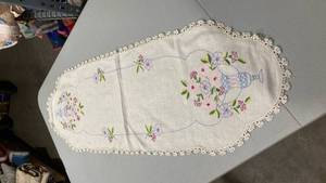 lot 6837 image: Hand Embroidered Floral Linen table runner