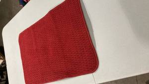 lot 6862 image: Kitchen rug 18 x 26