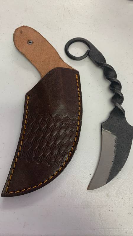 lot 296 image: Handcrafted Fixed Blade Knife with Leather Sheath approx 7.5 inches gift idea