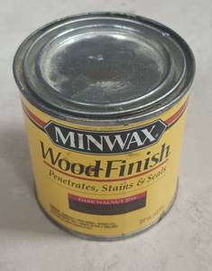 lot 269 image: Minwax Wood Finish Dark Walnut Stain