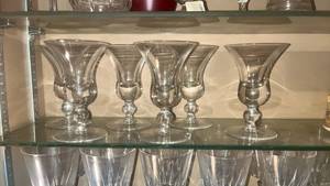 lot 10300 image: Crystal Clear Tulip Wine Glasses Set of 5