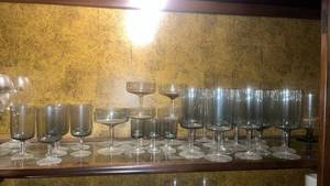 lot 30517 image: Smoke Gray Glass Stemware Set