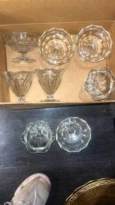 lot 30518 image: Clear Glass Sundae Dishes Collection 4 of each