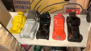 lot 60106 image: vintage Avon car-shaped decanters that originally contained cologne or aftershave... 3 are full
