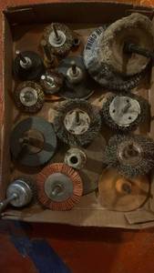 lot 60116 image: Wire Brush and Grinding Wheel Attachment Set