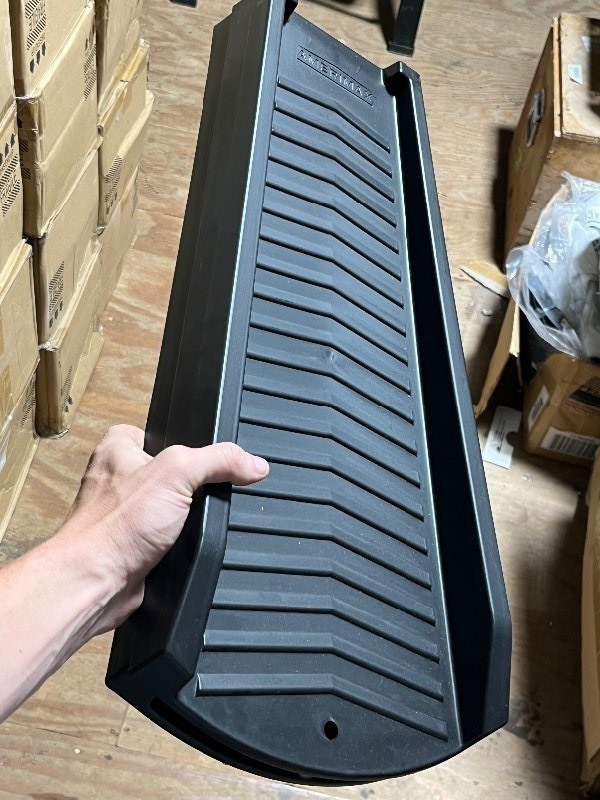 lot 3081 image: 2 AmeriMAX Blk Gutter Washout Tracks plastic but durable