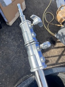 lot 117 image: Heavy Duty Metal Air Cushion Extension Poles - 2 Tier 5 - 10 , Super Unique See images