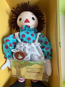 lot 204 image: Raggedy Ann & The Lucky Penny Doll w Box and Certificate of Authenticity