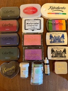 lot 70 image: Ink Pads in a Vintage Tin