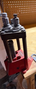 lot 600 image: Reloading Equipment - Lee Reloading Press