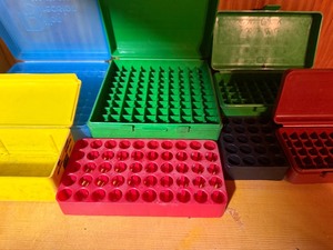 lot 619 image: Reloading Equipment - Assorted Cases