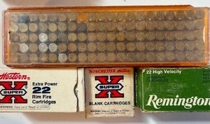 lot 640 image: Ammo - .22